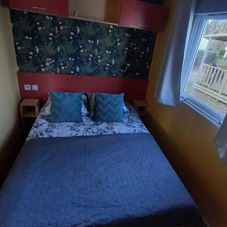 Location Mobil-home Le Parc Des Roches مكان تخييم *